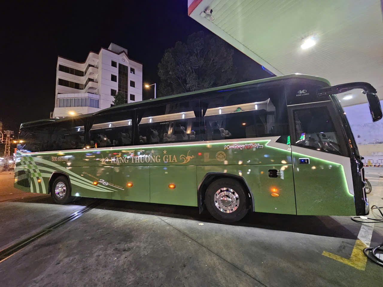 Thuê Xe Limousine 34 Chỗ