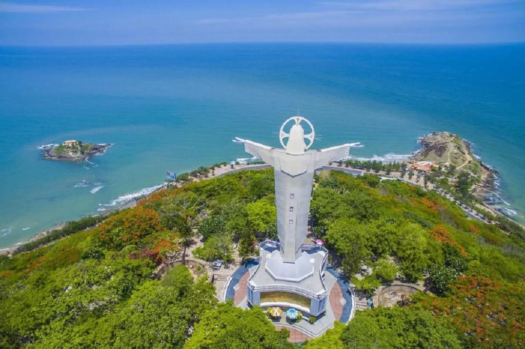 Địa Điểm Du Lịch Nổi Tiếng Tại Vũng Tàu