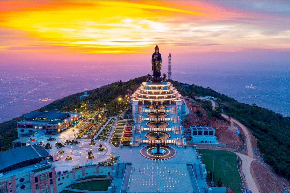 Các Cảnh Chùa Tại Tây Ninh